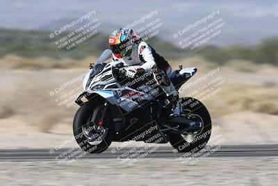media/Dec-01-2025-Moto Forza (Mon) [[2daa91e15f]]/1-Advanced Group/Session 3 Turn 3 Exit Bump Pans/